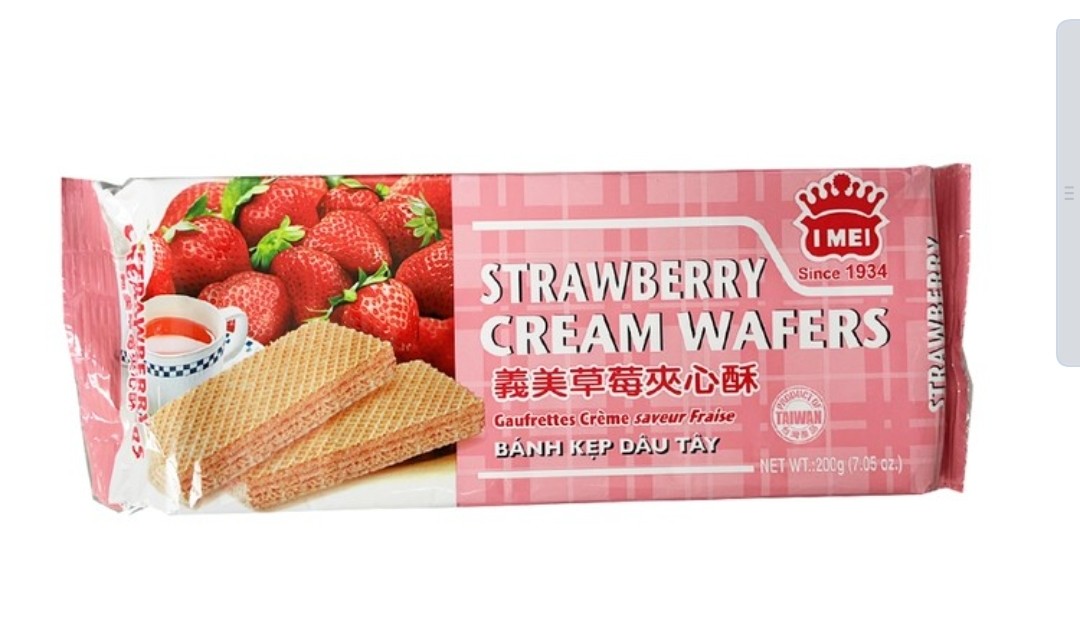 imei-strawberry-cream-wafers
