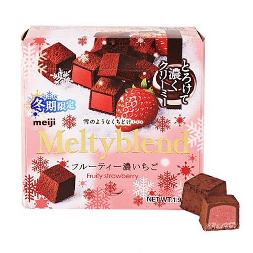 meiji-winter-limited-snow-kiss-chocolate-strawberry-flavor