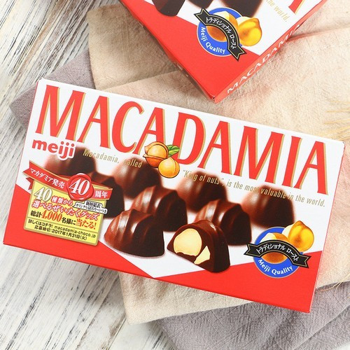 data-meiji-macadamia-nut-chocolate-64g